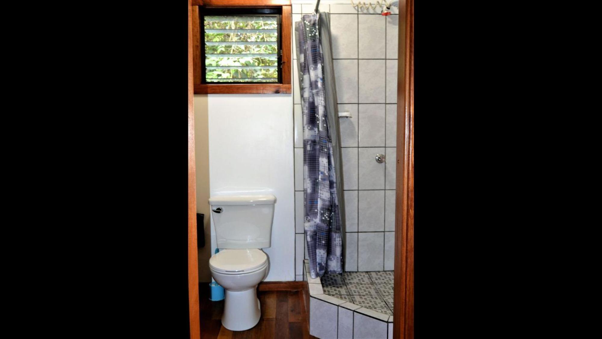 Iguana Roost Tourism Gold Standard Fully Equipped Two Bedroom Cabin San Ignacio Exterior photo